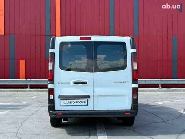Рено Трафік, об'ємом двигуна 1.6 л та пробігом 266 тис. км за 11990 $, фото 6 на Automoto.ua