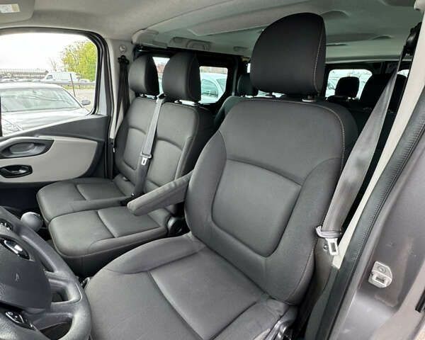 Рено Трафик, объемом двигателя 1.6 л и пробегом 178 тыс. км за 22500 $, фото 15 на Automoto.ua