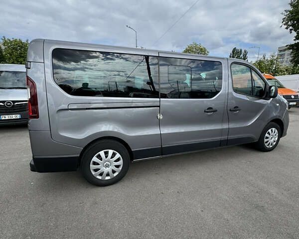 Рено Трафик, объемом двигателя 1.6 л и пробегом 178 тыс. км за 22500 $, фото 10 на Automoto.ua