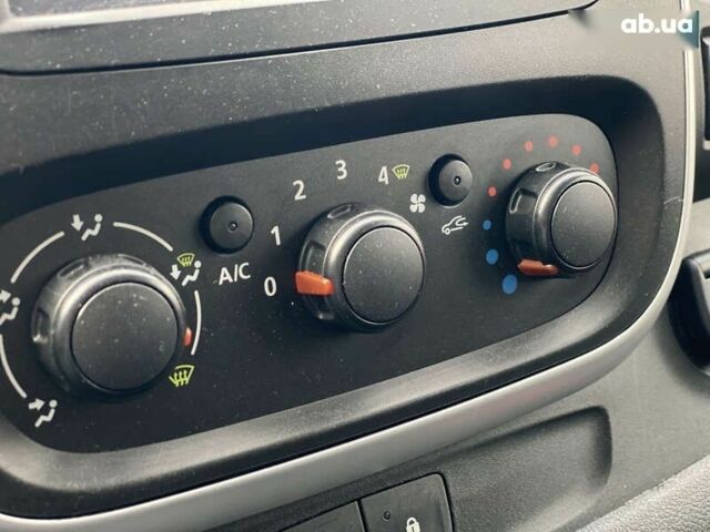 Рено Трафик, объемом двигателя 1.6 л и пробегом 279 тыс. км за 15950 $, фото 29 на Automoto.ua