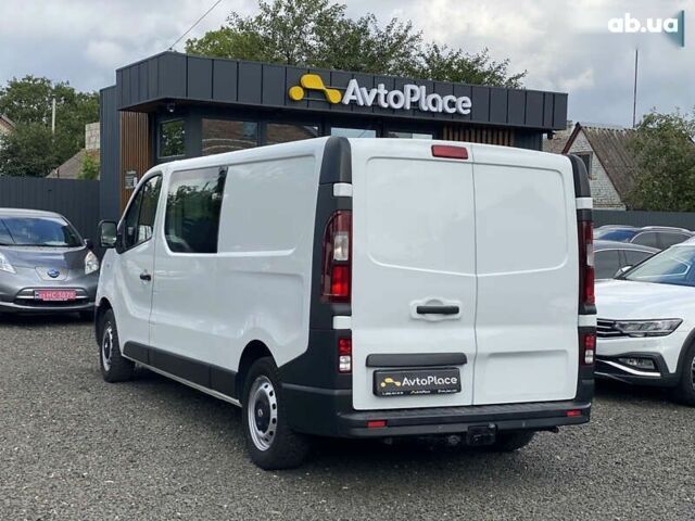 Рено Трафік, об'ємом двигуна 1.6 л та пробігом 279 тис. км за 15950 $, фото 12 на Automoto.ua