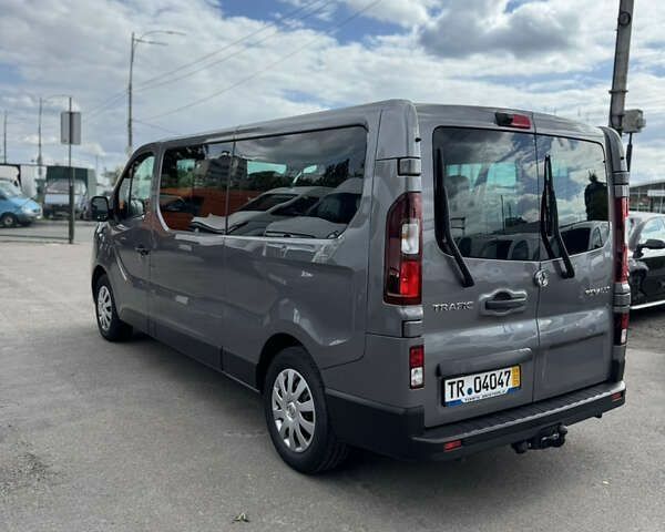 Рено Трафик, объемом двигателя 1.6 л и пробегом 178 тыс. км за 22500 $, фото 5 на Automoto.ua