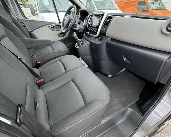 Рено Трафик, объемом двигателя 1.6 л и пробегом 178 тыс. км за 22500 $, фото 26 на Automoto.ua