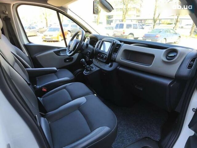 Рено Трафик, объемом двигателя 0 л и пробегом 155 тыс. км за 16450 $, фото 9 на Automoto.ua