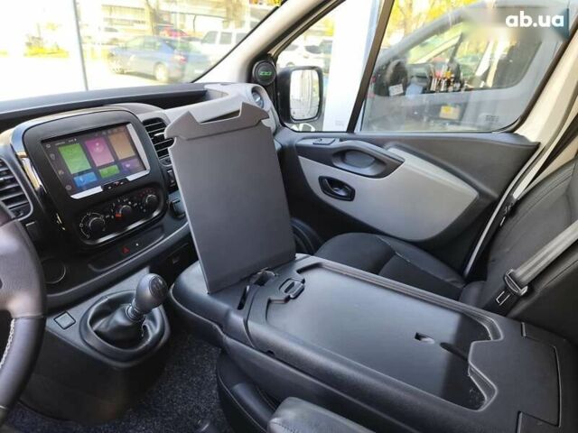 Рено Трафик, объемом двигателя 0 л и пробегом 155 тыс. км за 16450 $, фото 19 на Automoto.ua