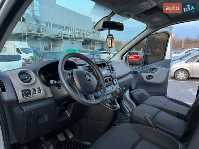 Рено Трафик, объемом двигателя 1.6 л и пробегом 260 тыс. км за 11700 $, фото 11 на Automoto.ua
