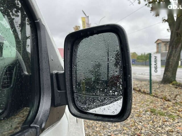 Рено Трафик 2017 в Коломые на Automoto.ua Рено Трафик, объемом двигателя 1.6 л и пробегом 230 тыс. км за 13200 $, фото 8 на Automoto.ua