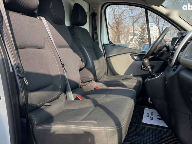 Рено Трафик, объемом двигателя 1.6 л и пробегом 360 тыс. км за 11900 $, фото 19 на Automoto.ua