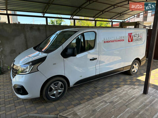 Рено Трафик, объемом двигателя 1.6 л и пробегом 200 тыс. км за 14499 $, фото 2 на Automoto.ua