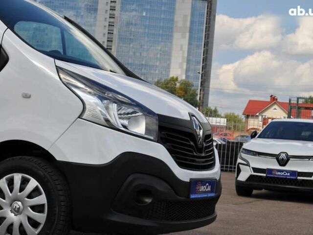 Рено Трафік, об'ємом двигуна 0 л та пробігом 234 тис. км за 16700 $, фото 5 на Automoto.ua