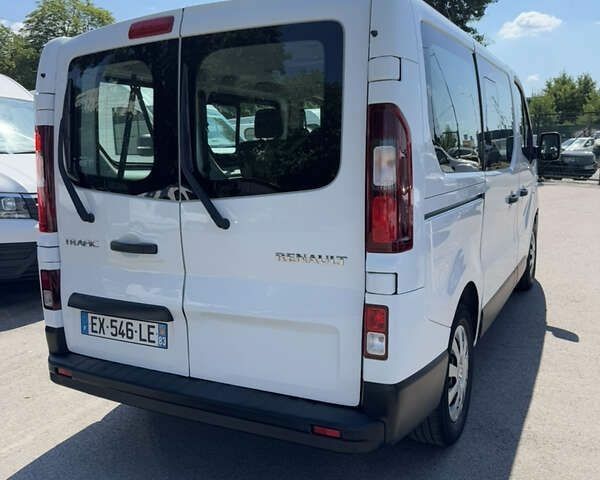 Рено Трафик, объемом двигателя 1.6 л и пробегом 203 тыс. км за 21700 $, фото 8 на Automoto.ua