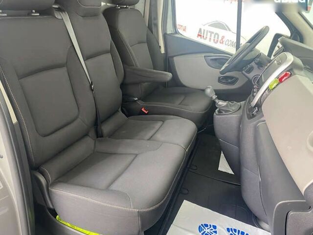 Рено Трафик, объемом двигателя 1.6 л и пробегом 98 тыс. км за 16450 $, фото 10 на Automoto.ua