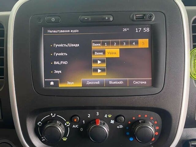 Рено Трафик, объемом двигателя 1.6 л и пробегом 98 тыс. км за 16450 $, фото 26 на Automoto.ua