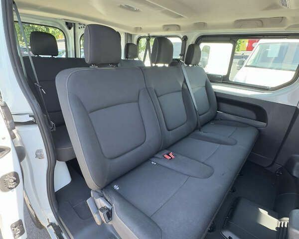 Рено Трафик, объемом двигателя 1.6 л и пробегом 203 тыс. км за 21700 $, фото 28 на Automoto.ua