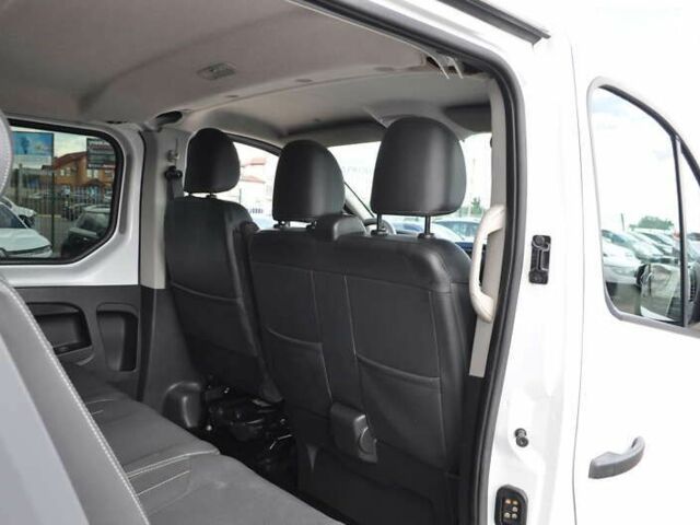 Рено Трафік, об'ємом двигуна 0 л та пробігом 234 тис. км за 16700 $, фото 17 на Automoto.ua