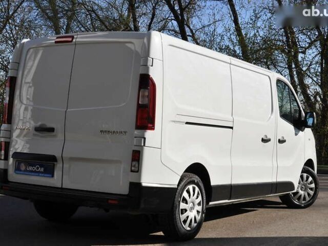 Рено Трафік, об'ємом двигуна 1.6 л та пробігом 173 тис. км за 15500 $, фото 5 на Automoto.ua