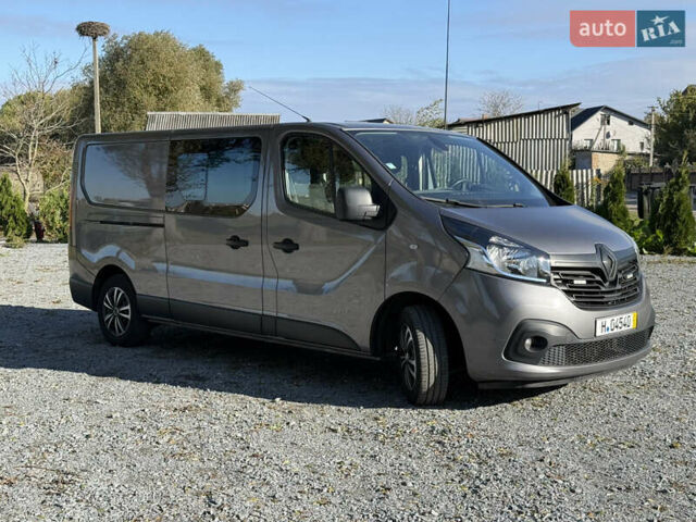 Рено Трафик, объемом двигателя 1.6 л и пробегом 225 тыс. км за 18500 $, фото 10 на Automoto.ua