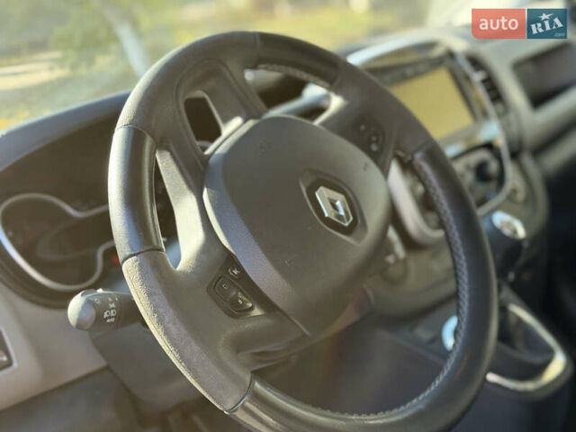 Рено Трафик, объемом двигателя 1.6 л и пробегом 225 тыс. км за 18500 $, фото 20 на Automoto.ua