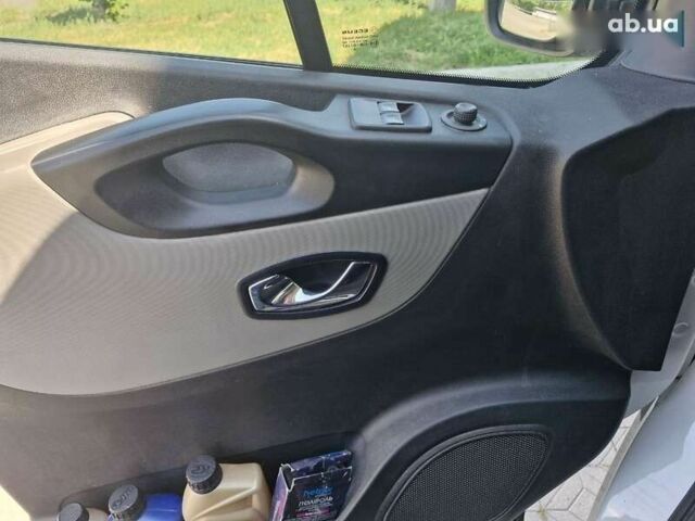 Рено Трафік, об'ємом двигуна 1.6 л та пробігом 122 тис. км за 13999 $, фото 9 на Automoto.ua