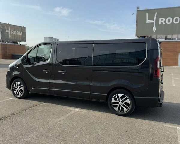 Рено Трафик, объемом двигателя 2 л и пробегом 203 тыс. км за 36200 $, фото 6 на Automoto.ua