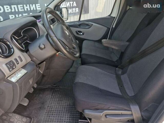 Рено Трафик, объемом двигателя 1.6 л и пробегом 122 тыс. км за 14999 $, фото 13 на Automoto.ua