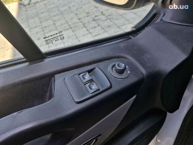 Рено Трафік, об'ємом двигуна 1.6 л та пробігом 122 тис. км за 13999 $, фото 10 на Automoto.ua