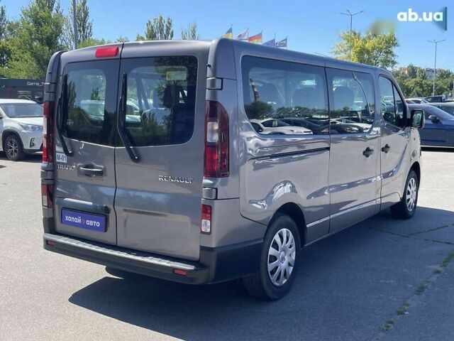 Рено Трафик, объемом двигателя 1.6 л и пробегом 167 тыс. км за 23000 $, фото 6 на Automoto.ua