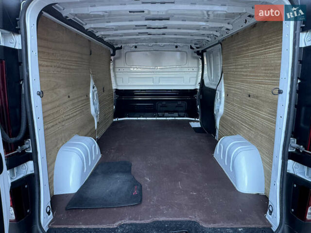 Рено Трафик, объемом двигателя 2 л и пробегом 160 тыс. км за 18100 $, фото 27 на Automoto.ua