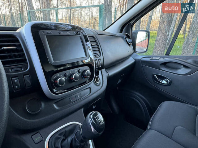 Рено Трафик, объемом двигателя 2 л и пробегом 160 тыс. км за 18100 $, фото 17 на Automoto.ua