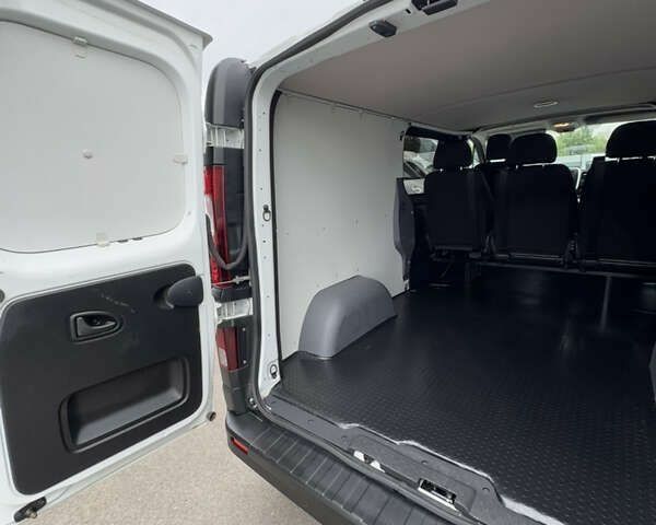 Рено Трафик, объемом двигателя 0 л и пробегом 241 тыс. км за 21500 $, фото 28 на Automoto.ua