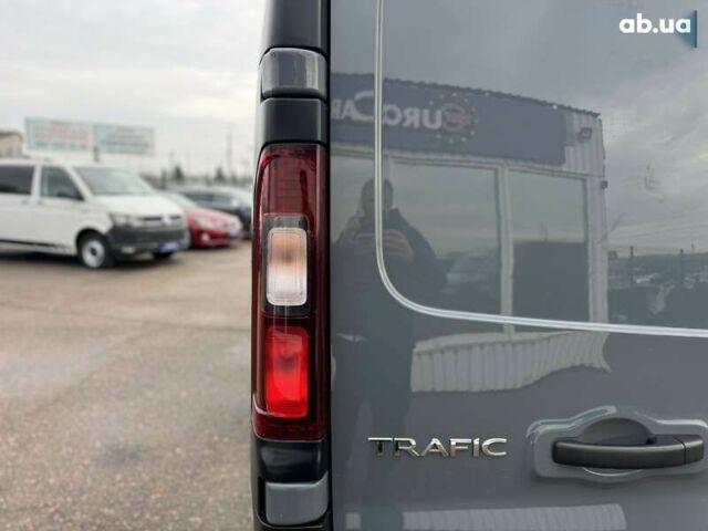 Рено Трафик, объемом двигателя 2 л и пробегом 218 тыс. км за 22500 $, фото 19 на Automoto.ua