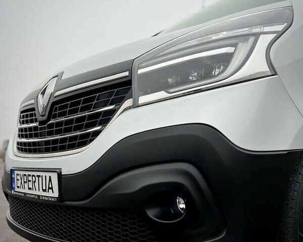 Рено Трафик, объемом двигателя 2 л и пробегом 167 тыс. км за 18900 $, фото 8 на Automoto.ua