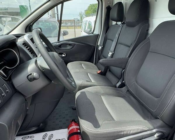 Рено Трафик, объемом двигателя 2 л и пробегом 194 тыс. км за 19200 $, фото 11 на Automoto.ua