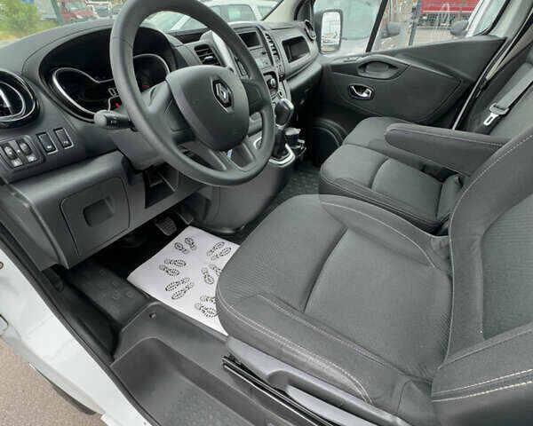 Рено Трафік, об'ємом двигуна 2 л та пробігом 211 тис. км за 18700 $, фото 13 на Automoto.ua