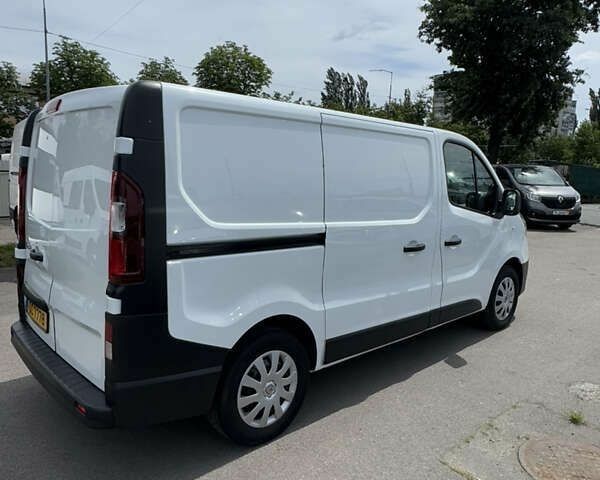 Рено Трафик, объемом двигателя 2 л и пробегом 194 тыс. км за 19200 $, фото 9 на Automoto.ua