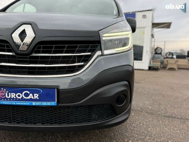 Рено Трафик, объемом двигателя 2 л и пробегом 218 тыс. км за 22500 $, фото 12 на Automoto.ua