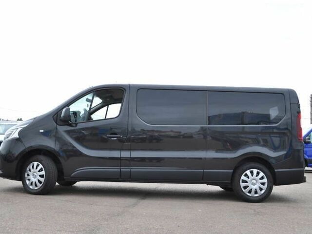 Рено Трафик, объемом двигателя 2 л и пробегом 166 тыс. км за 27800 $, фото 12 на Automoto.ua