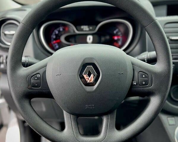 Рено Трафик, объемом двигателя 2 л и пробегом 167 тыс. км за 18900 $, фото 22 на Automoto.ua