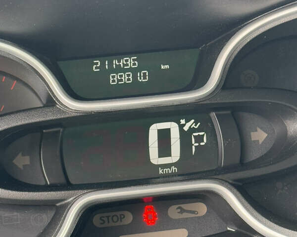 Рено Трафік, об'ємом двигуна 2 л та пробігом 211 тис. км за 19300 $, фото 19 на Automoto.ua