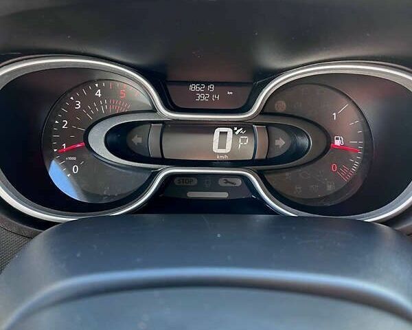 Рено Трафик, объемом двигателя 2 л и пробегом 186 тыс. км за 20500 $, фото 24 на Automoto.ua