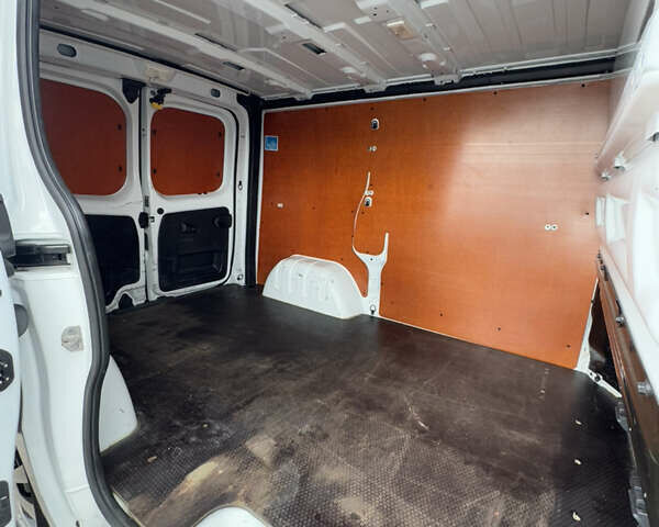 Рено Трафік, об'ємом двигуна 2 л та пробігом 211 тис. км за 18700 $, фото 30 на Automoto.ua