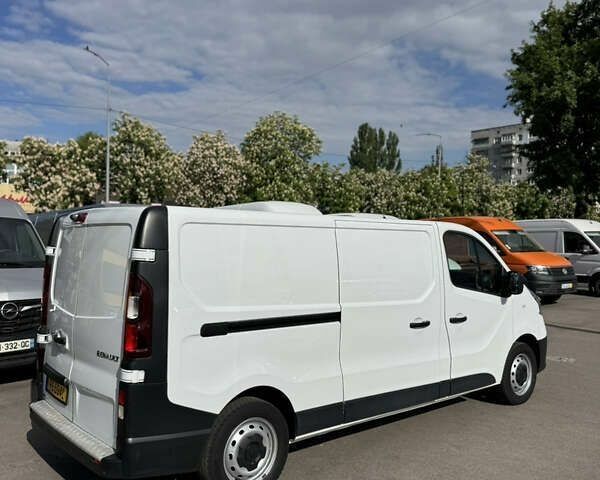 Рено Трафик, объемом двигателя 0 л и пробегом 242 тыс. км за 19900 $, фото 11 на Automoto.ua