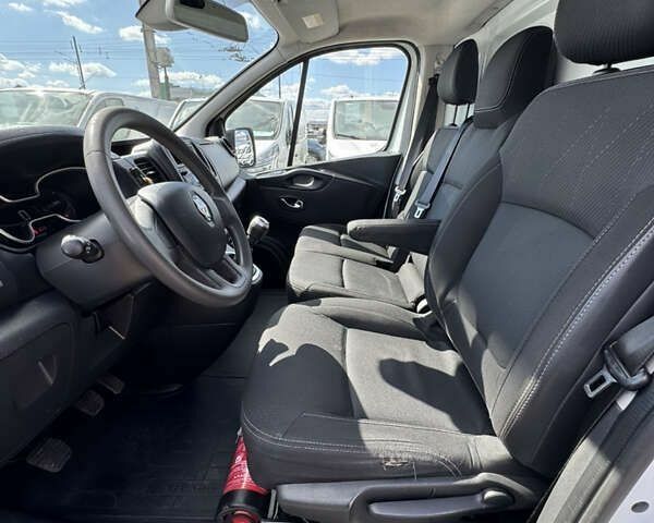 Рено Трафик, объемом двигателя 0 л и пробегом 242 тыс. км за 19900 $, фото 11 на Automoto.ua