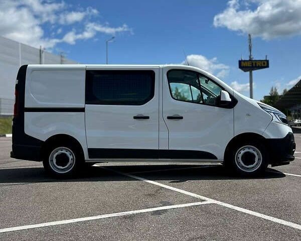 Рено Трафик, объемом двигателя 2 л и пробегом 179 тыс. км за 18200 $, фото 1 на Automoto.ua
