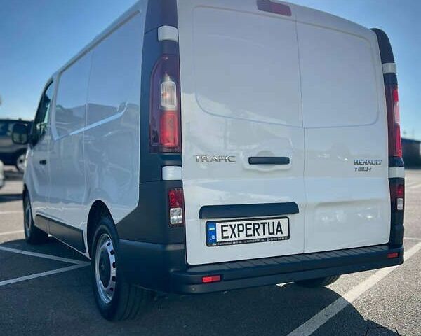Рено Трафік, об'ємом двигуна 2 л та пробігом 186 тис. км за 17750 $, фото 4 на Automoto.ua