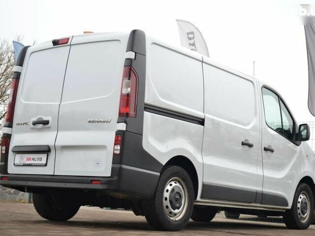 Рено Трафик, объемом двигателя 2 л и пробегом 210 тыс. км за 18955 $, фото 12 на Automoto.ua