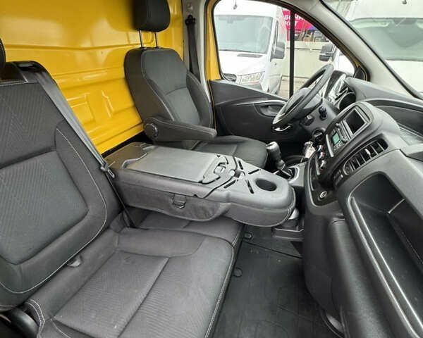 Рено Трафік, об'ємом двигуна 2 л та пробігом 220 тис. км за 18900 $, фото 27 на Automoto.ua