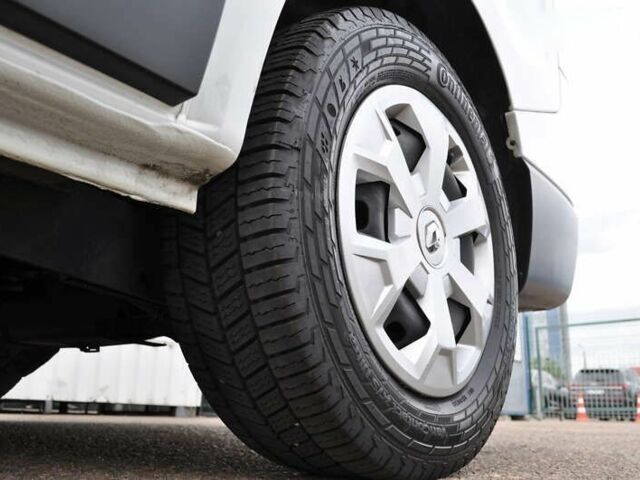 Рено Трафик, объемом двигателя 2 л и пробегом 160 тыс. км за 32500 $, фото 29 на Automoto.ua