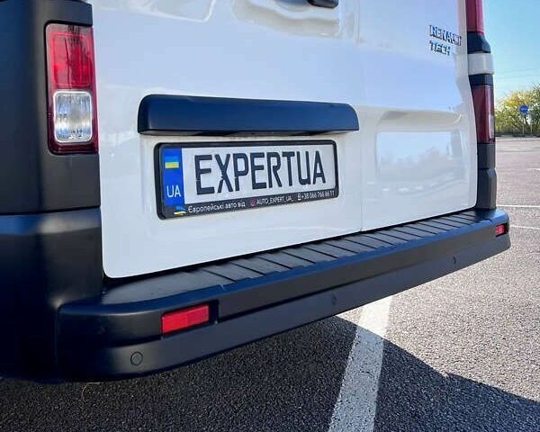 Рено Трафік, об'ємом двигуна 2 л та пробігом 186 тис. км за 17750 $, фото 11 на Automoto.ua