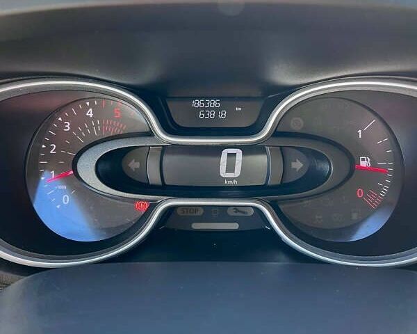 Рено Трафік, об'ємом двигуна 2 л та пробігом 186 тис. км за 17750 $, фото 23 на Automoto.ua